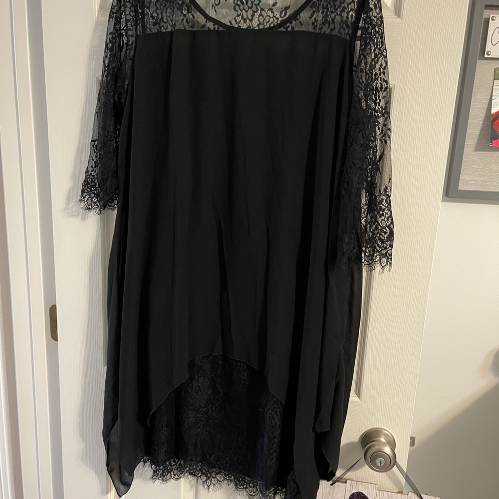 New black dress size XL. Polyester